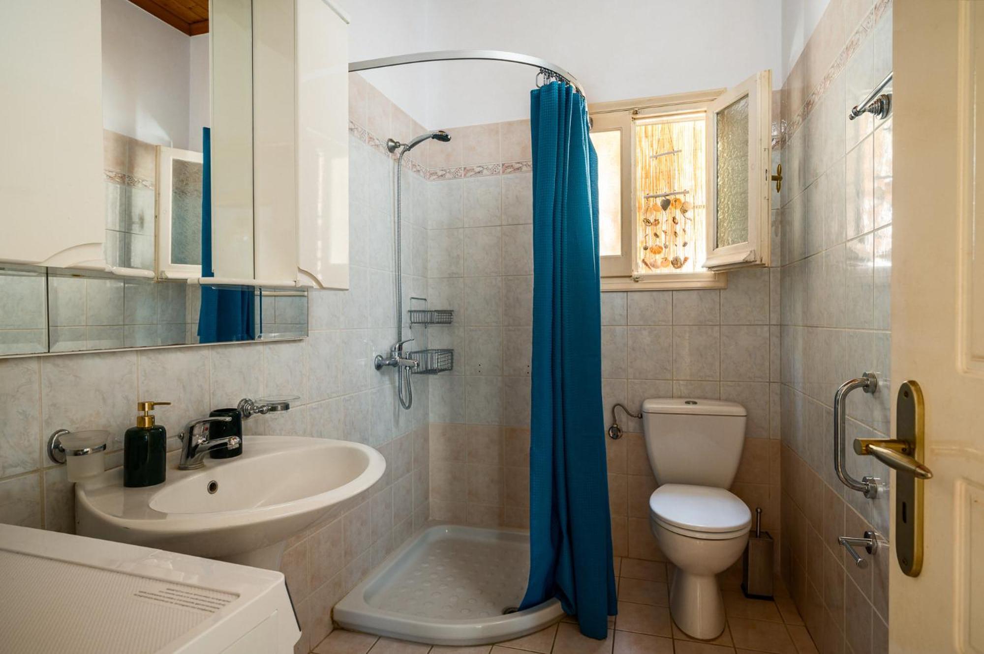 Vicky'S Apartments Agios Gordios  Exterior photo