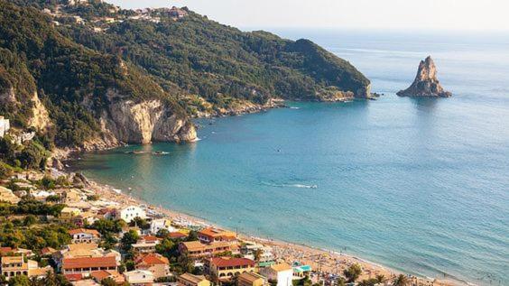 Vicky'S Apartments Agios Gordios  Exterior photo